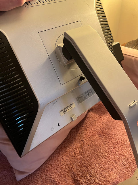 Vintage Dell 19" 8ms IPS Monitor, 1907FPT (No HDMI Port)