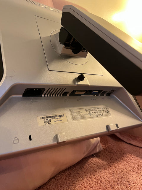 Vintage Dell 19" 8ms IPS Monitor, 1907FPT (No HDMI Port)