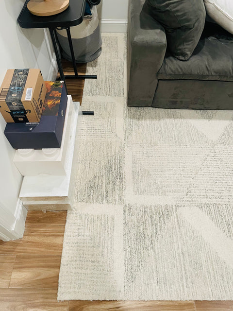 Loloi Milo MLO-06 Tufted Area Rug, 7.9'x9.9'