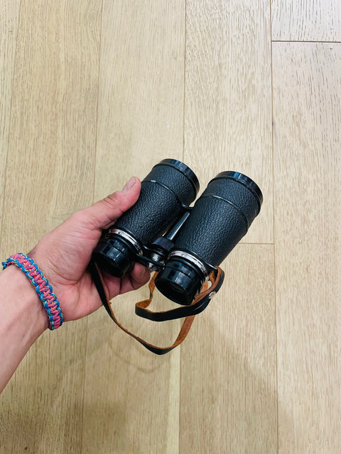 Vicki 4 Power Field Glass Binoculars with Case