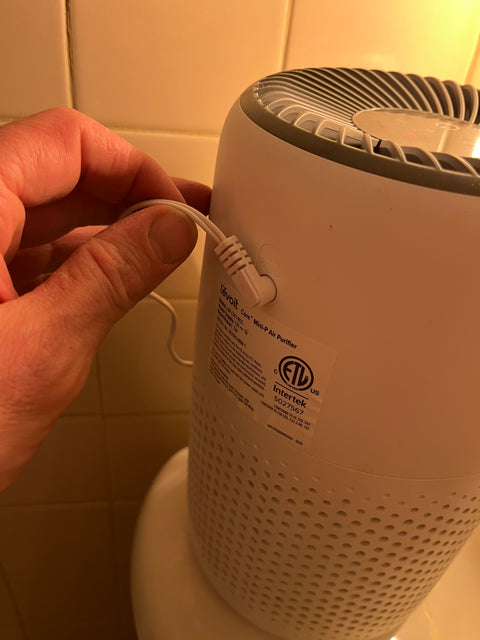 Levoit Core 200S Smart Air Purifier, Needs New Filter