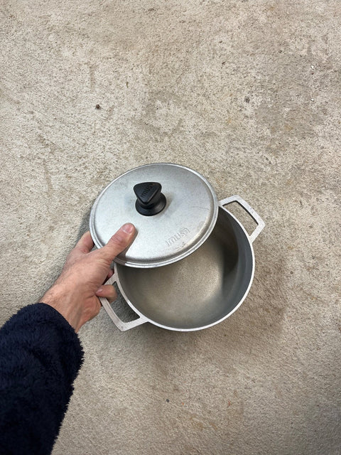 IMUSA Traditional Caldero With Lid, 4.8 Quart