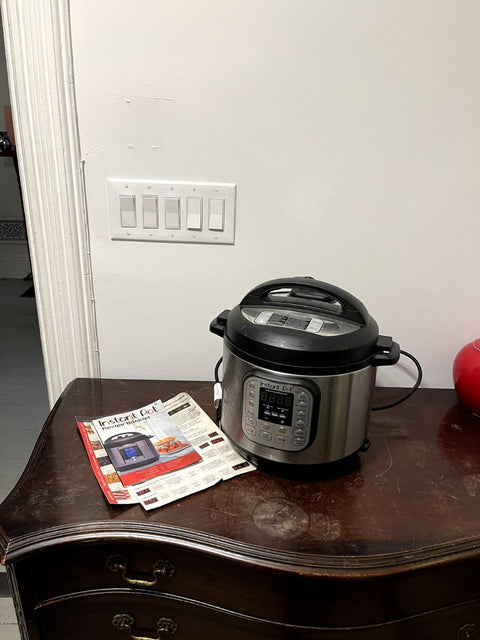 Instant Pot 6Qt Multi-cooker