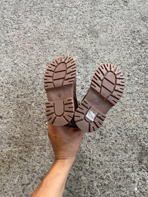 Kids Brown Chelsea Boots, Sz 24