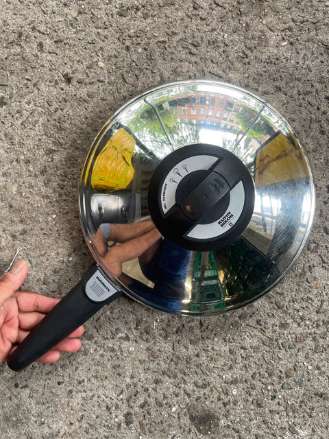Kuhn Rikon Pressure Cooker