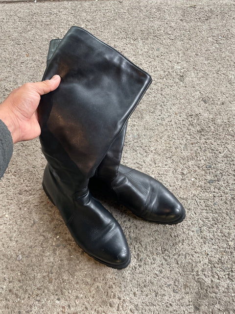 La Canadienne Knee High Boots, 9 M