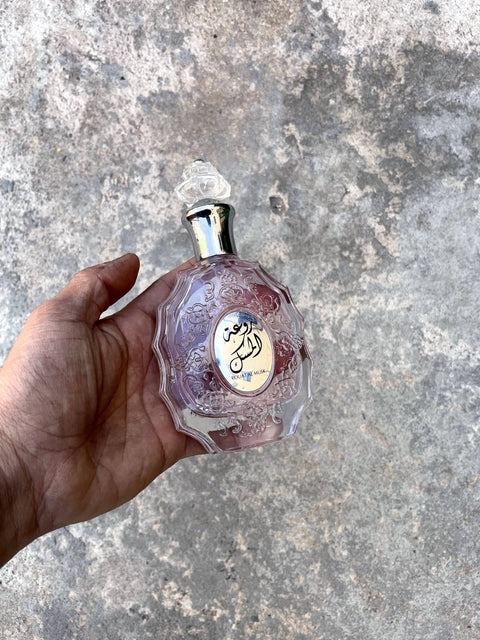 Lattafa Rouat Al Musk Eau de Parfum for Everyone