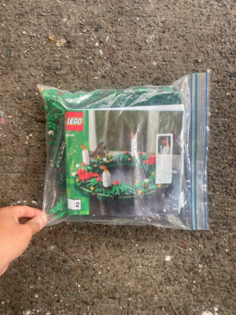 Lego Holiday Wreath