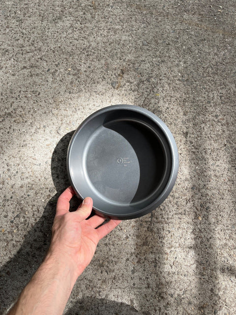 Like New 8" Nonstick Baking Pan