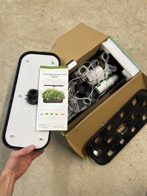 Like New Ezorkas Hydroponics Growing System