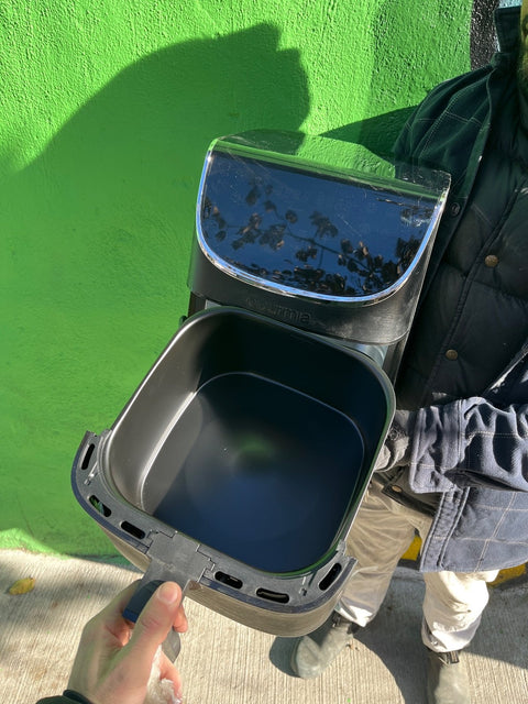 Like New Gourmia Air Fryer