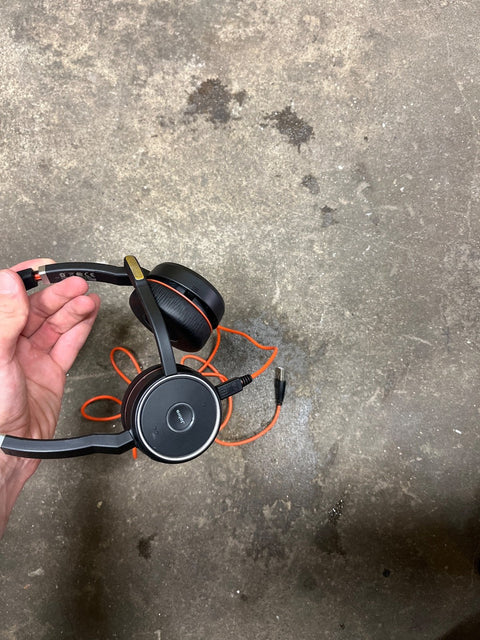 Like New Jabra Evolve 75 SE Stereo Headset (& Case)