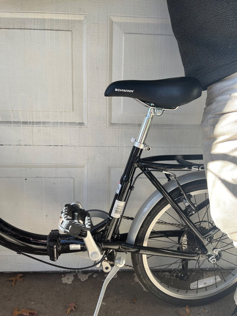 Like New Schwinn Unisex 20 in. 7-Speed Loop Folding Bicycle, Black