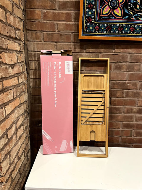 Like New Summer & Rose Expandable Bamboo Bath Caddy
