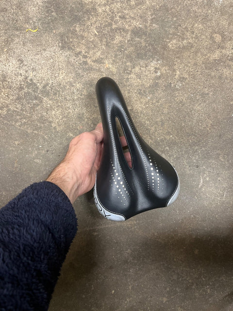 Like New Terry Liberator X Elite Bicycle Seat