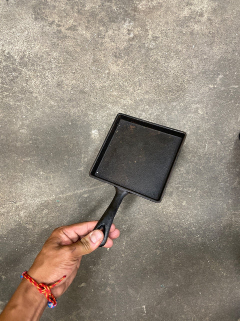 Lil' Camping Cast Iron Pan
