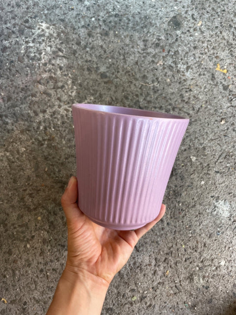Lilac Ribbed Flower Pot