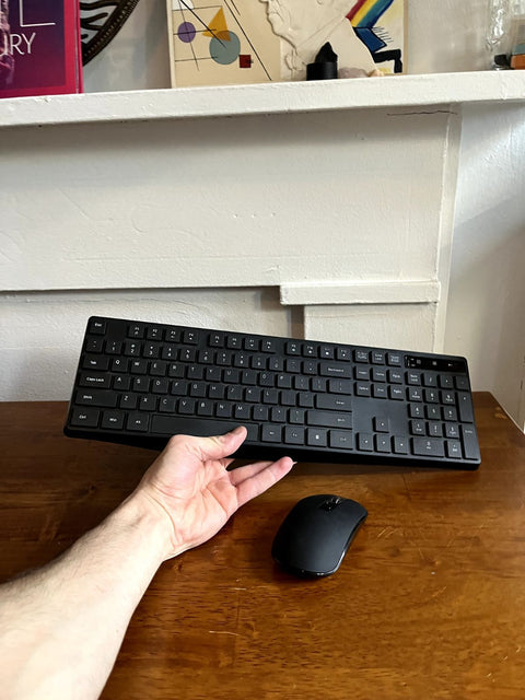 Lovaky Wireless Keyboard and Mouse Combo