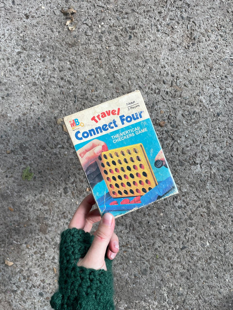 MB Travel Connect Four