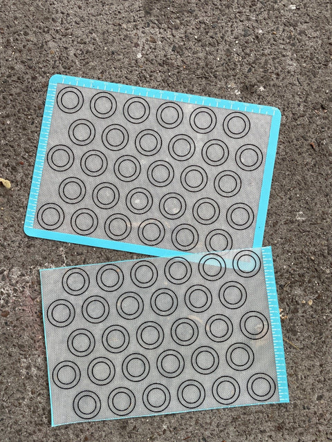 Macaron Baking Mat Two-Pack