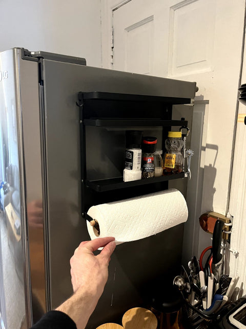 Magnetic Spice Rack With A Paper Towel Holder, 13x13"