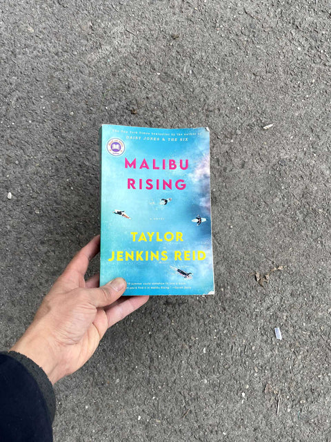 Malibu Rising by Taylor Jenkins Reid