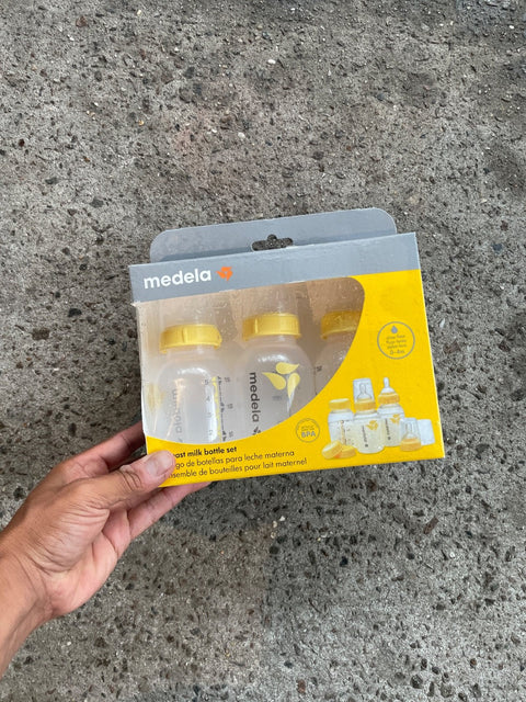 Medela Bottles Set