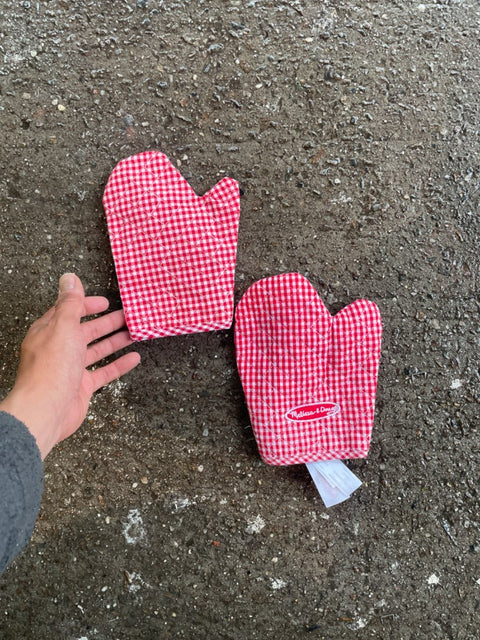 Melissa & Doug Oven Mitts