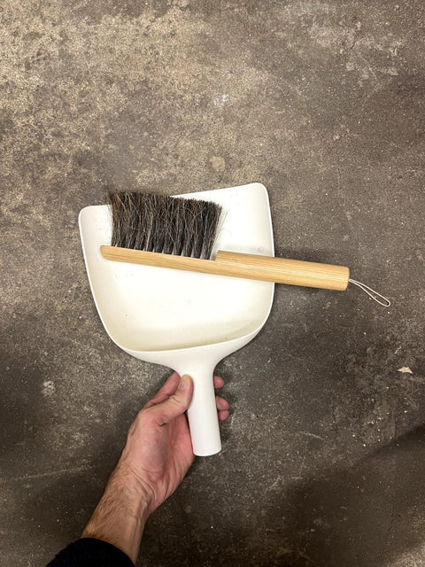 Minimalist Brush And Dustpan Set