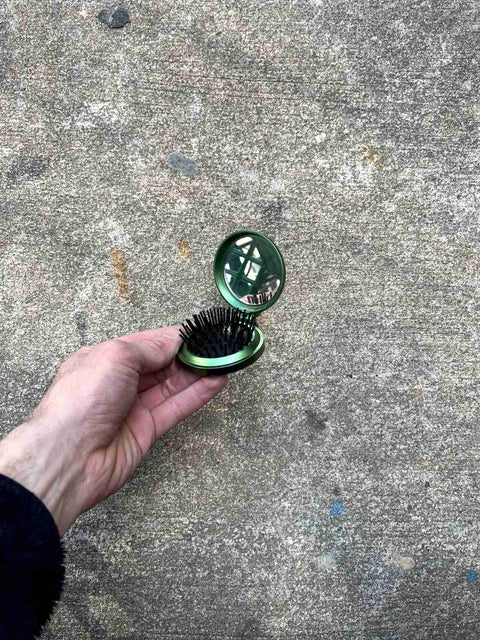 The Most Compact Hair Brush / Mirror