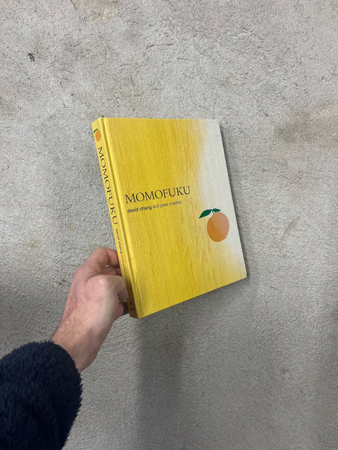 Momofuku Cookbook By David Chang