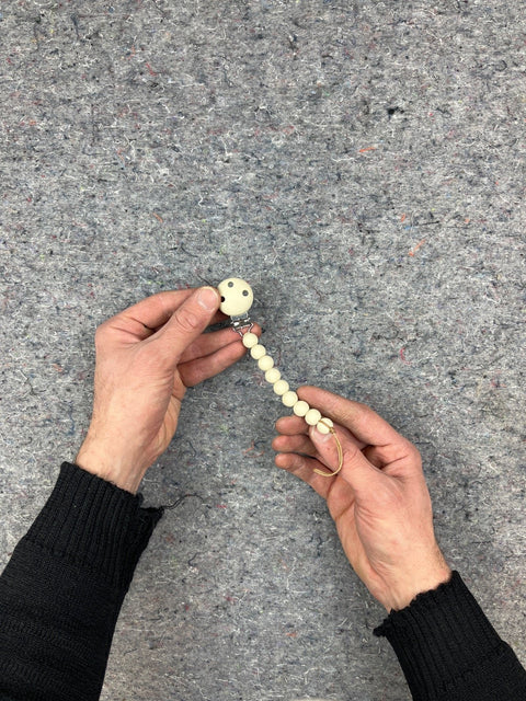 Muchie Silicone Pacifier Clip