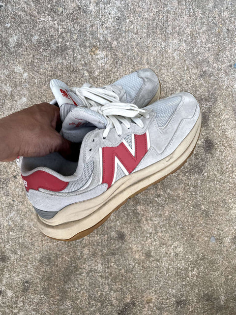 New Balance The Intelligent Choice Sneakers, Sz 8.5m 42eu