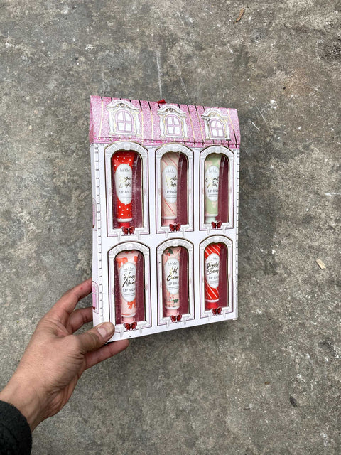 Nicole Miller Lip Balm Gift Set