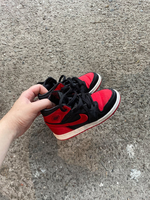 Nike Air Jordan Kids Shoe, Sz 9C, EU26