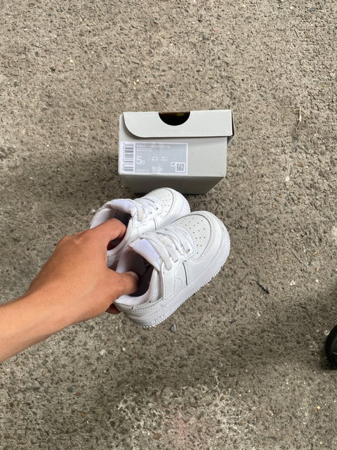 Nike Low Easyon Toddler, Sz 5c