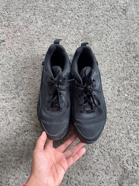 Nike RYZs In Great Condition, Sz 8.5f 40eu