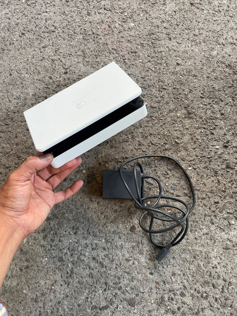 Nintendo Switch Dock And Charger