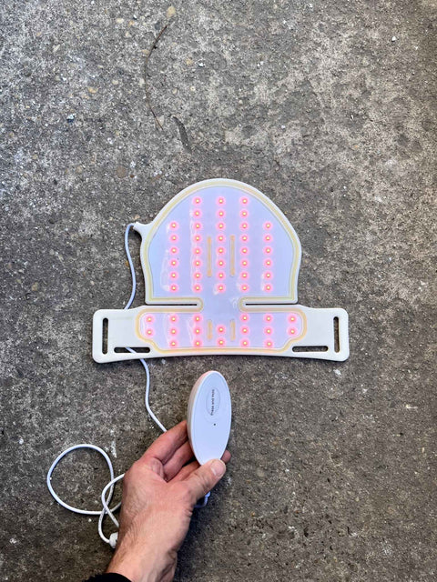 Omnilux Contour Neck & Décolleté LED Therapy Device