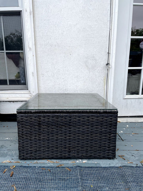 Outdoor Rattan Table With Glass, 25x25"