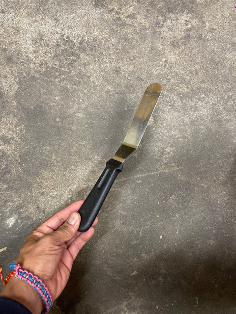 Pastry Knife
