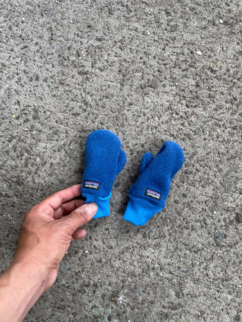Patagonia Kids Blue Fleece Mittens