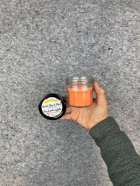 Peach Skin & Mint Candle