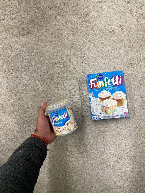 Pillsbury Funfetti Baking Set, Unexpired