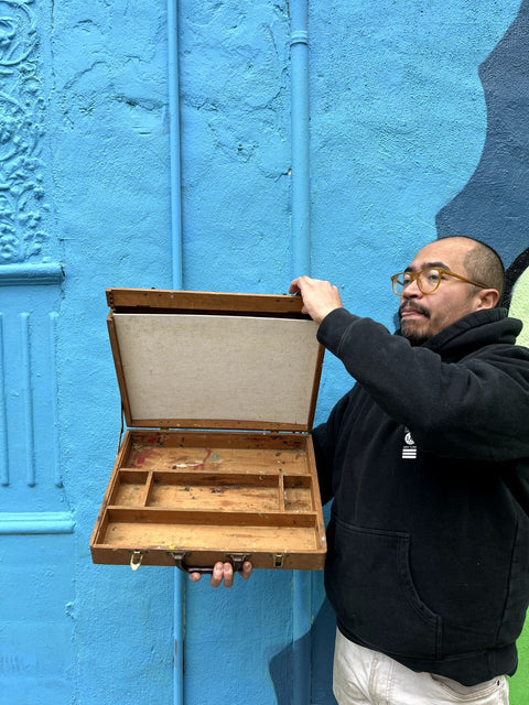Pretty Artist's Palette Wooden Box With Frame