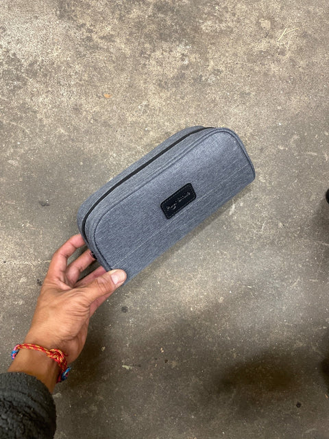 Puur Smile Toiletry Case