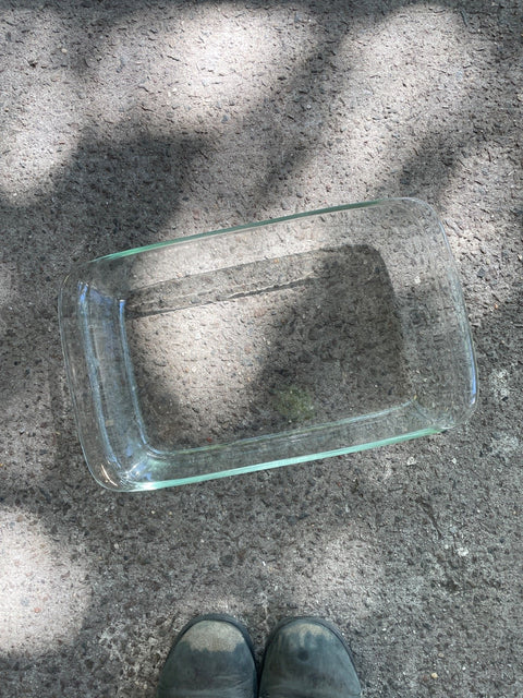 Pyrex 3 qt Glass Baking Dish