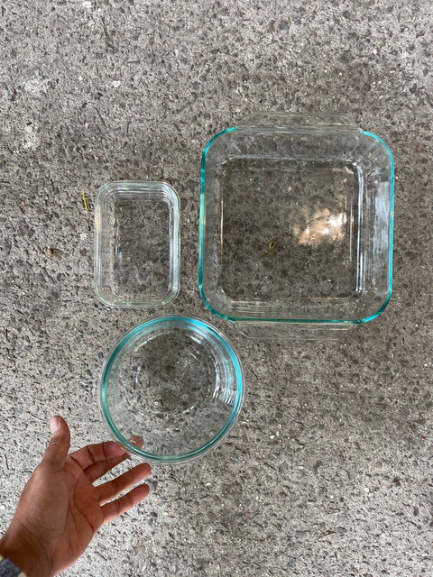 Pyrex Glass Baking Dishes Medley