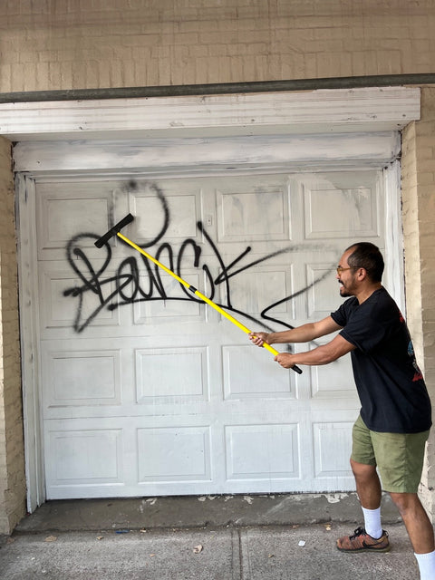 Retractable Squeegee Brush
