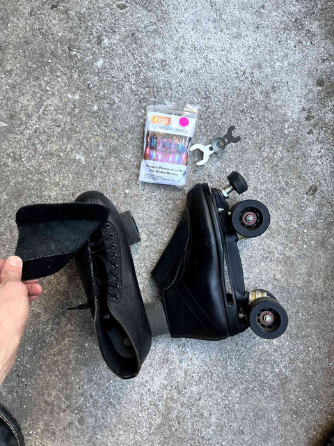 Riedell Roller Skates Size US 9M with LED Lights To Go To Xanadu